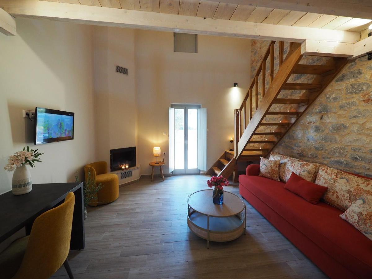 Terra Di Pietra Exclusive Suites & Apartments Areopoli Exteriér fotografie