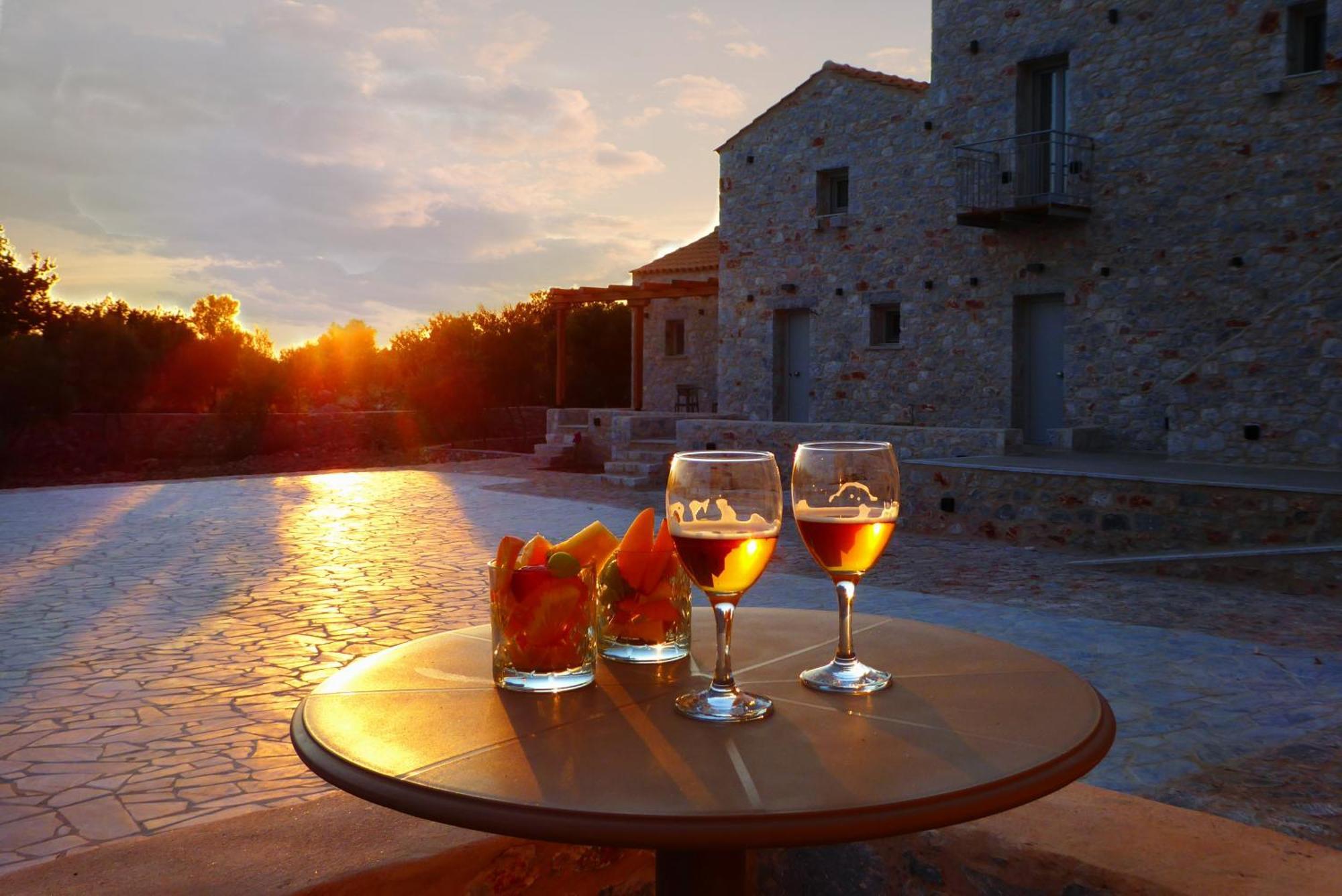 Terra Di Pietra Exclusive Suites & Apartments Areopoli Exteriér fotografie