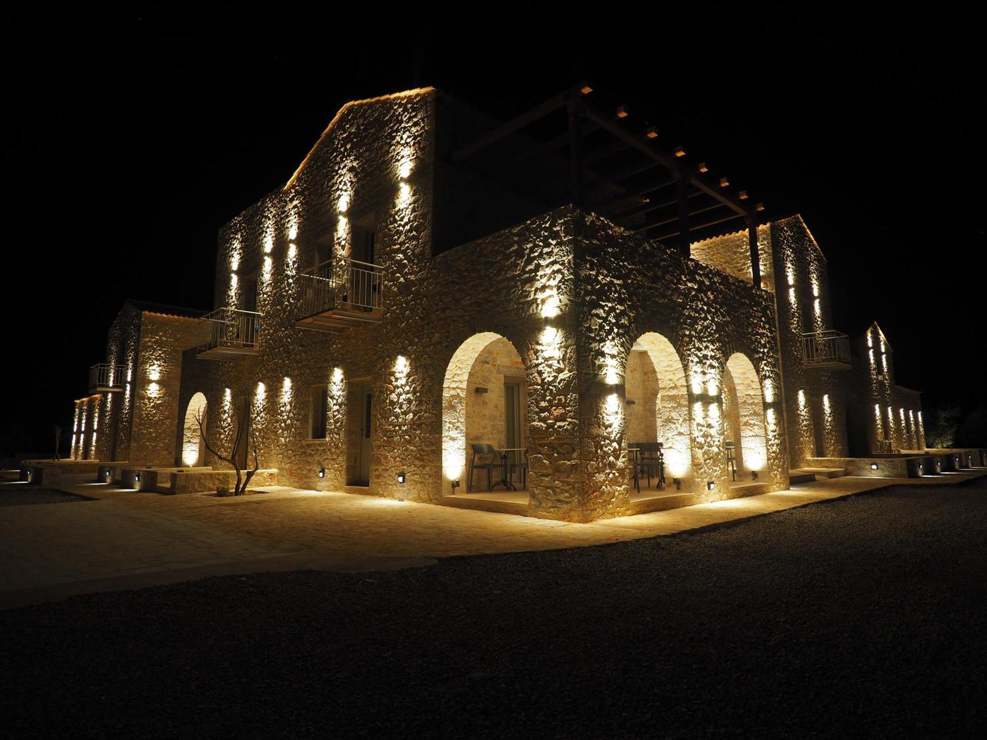 Terra Di Pietra Exclusive Suites & Apartments Areopoli Exteriér fotografie