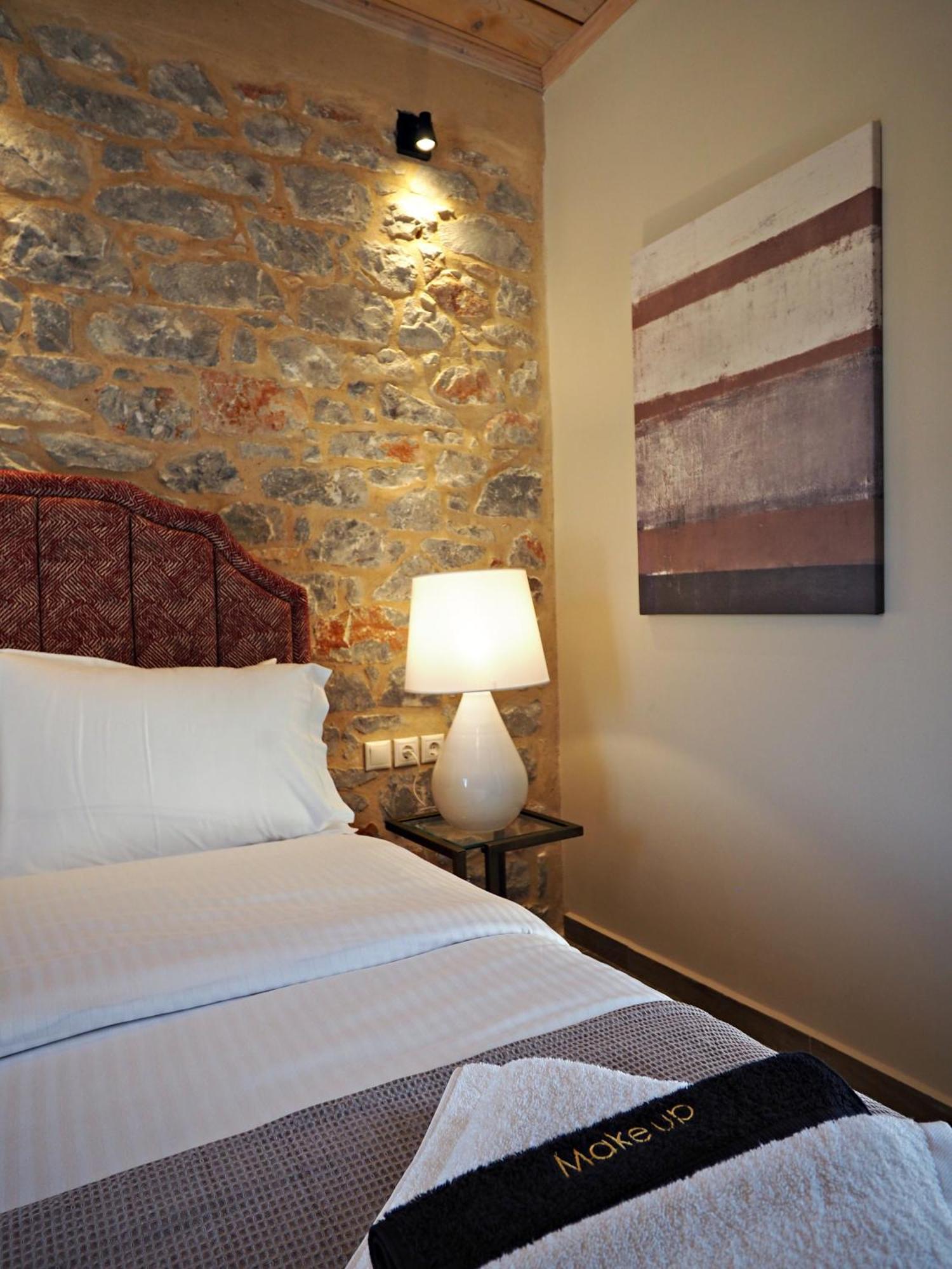 Terra Di Pietra Exclusive Suites & Apartments Areopoli Exteriér fotografie