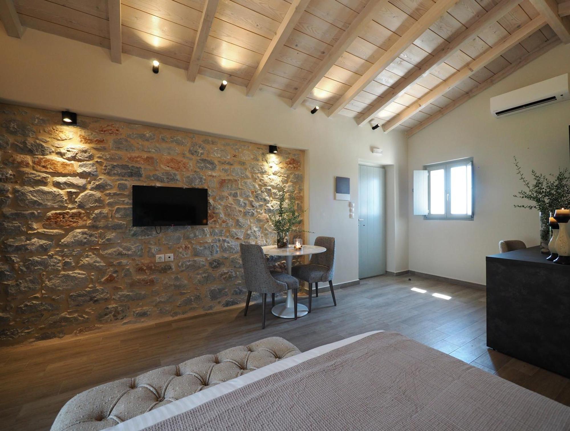 Terra Di Pietra Exclusive Suites & Apartments Areopoli Exteriér fotografie